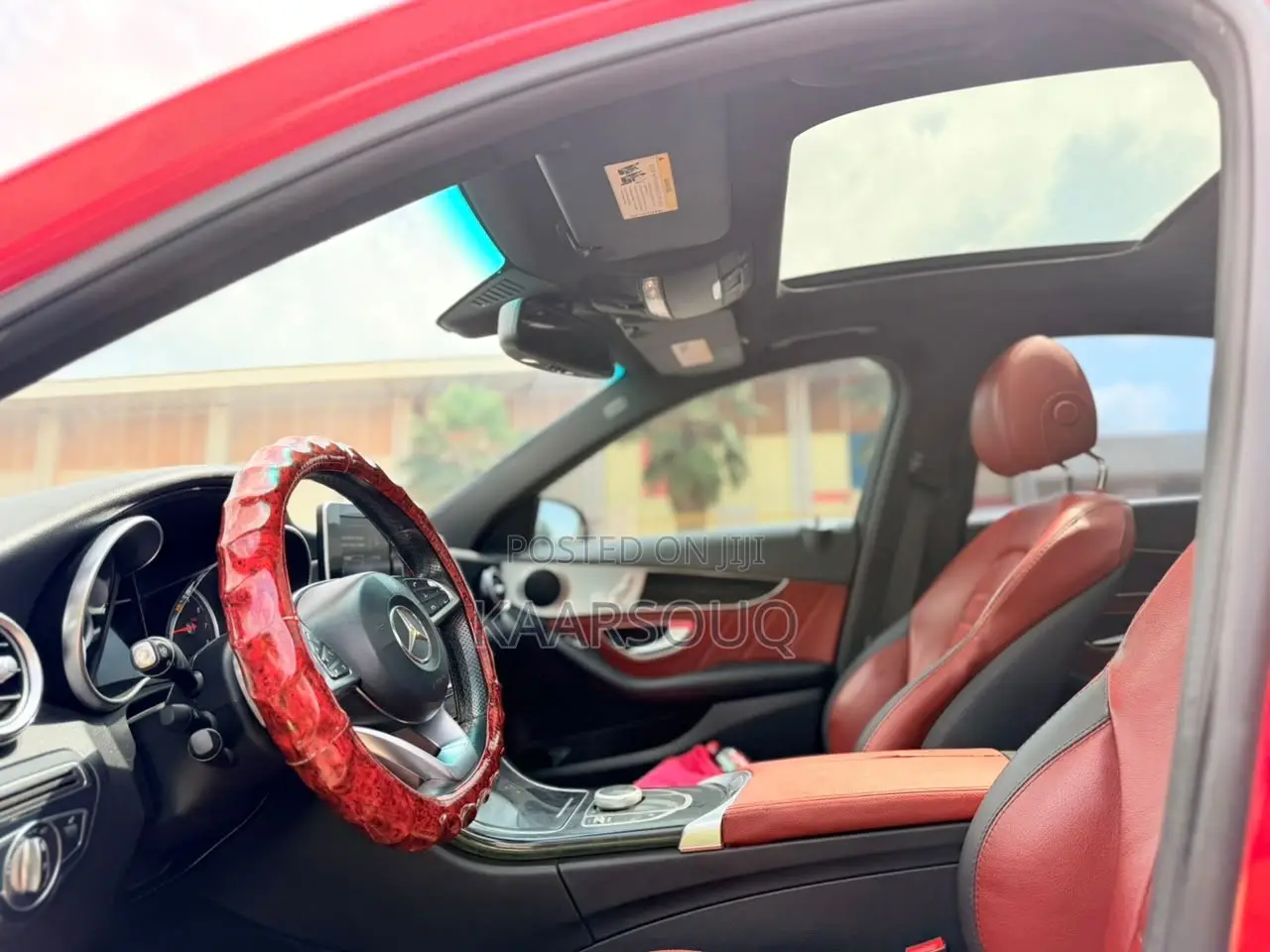 Mercedes-Benz C300 2018 Red