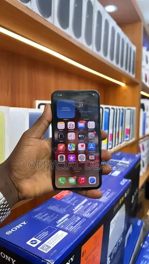 Apple iPhone 11 Pro Max 64 GB Black
