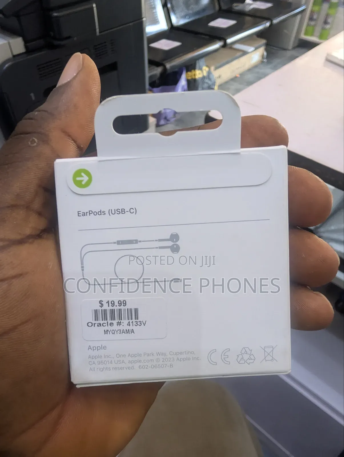 Original Apple Earpod USB- C