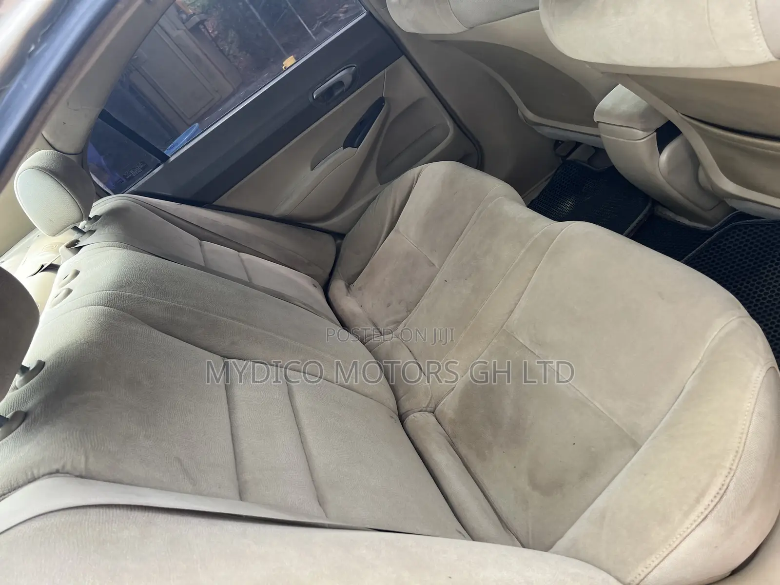Honda Civic 2010 Gold