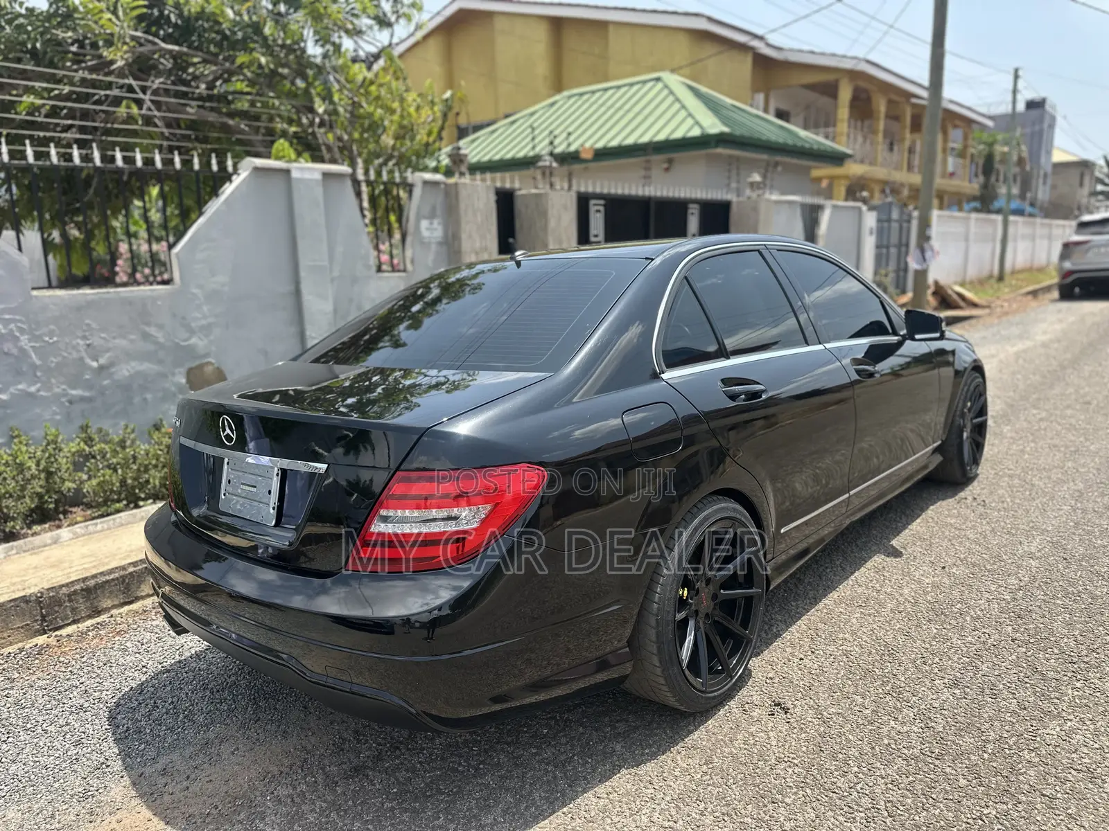 Mercedes-Benz C250 2013 Black