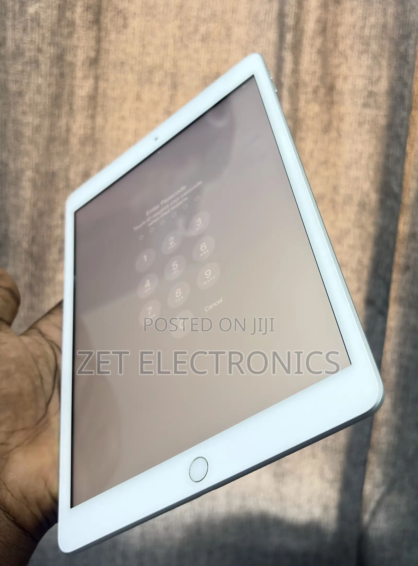 Apple iPad 10.2 (2019) 32 GB Silver