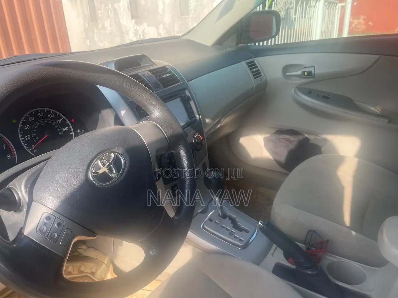 Toyota Corolla LE Special Edition 4dr Sedan (1.8L 4cyl 4A) 2013 Red