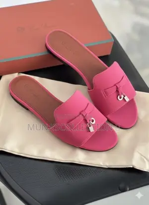 Muna’sfooties
