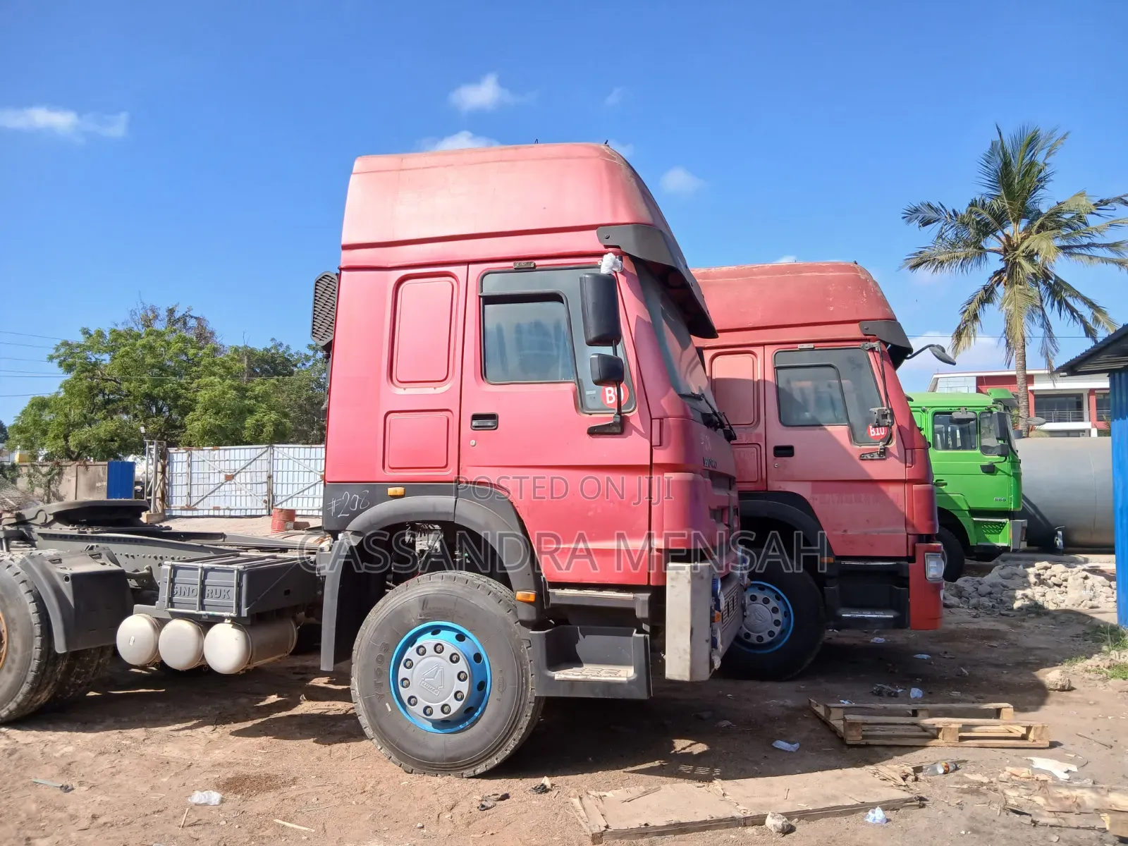 Trailer Heads