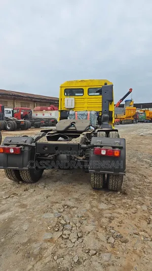 Trailer Heads