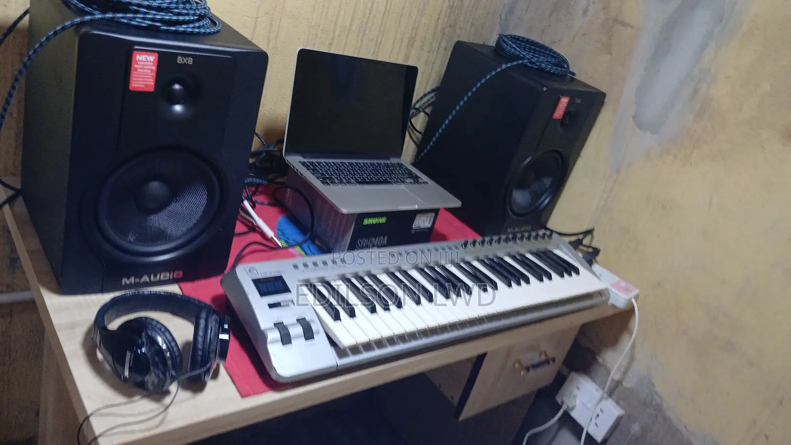 M-Audio Bx8 D2