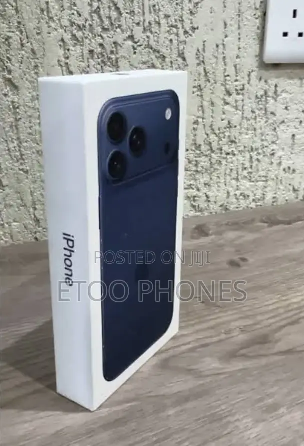 New Apple iPhone 17 Pro Max 1 TB Blue