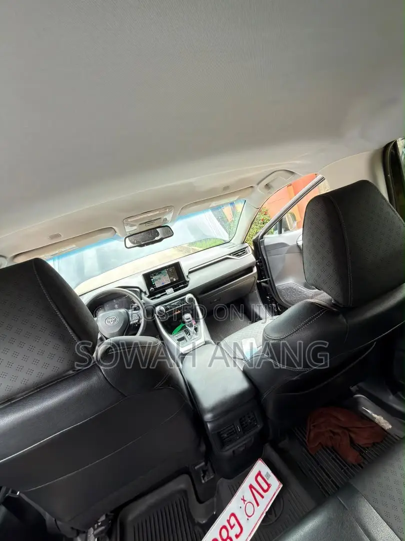 Toyota RAV4 2023 Blue