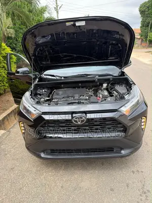Toyota RAV4 2023 Blue