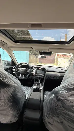 Honda Civic EX Sedan 2019 Gray