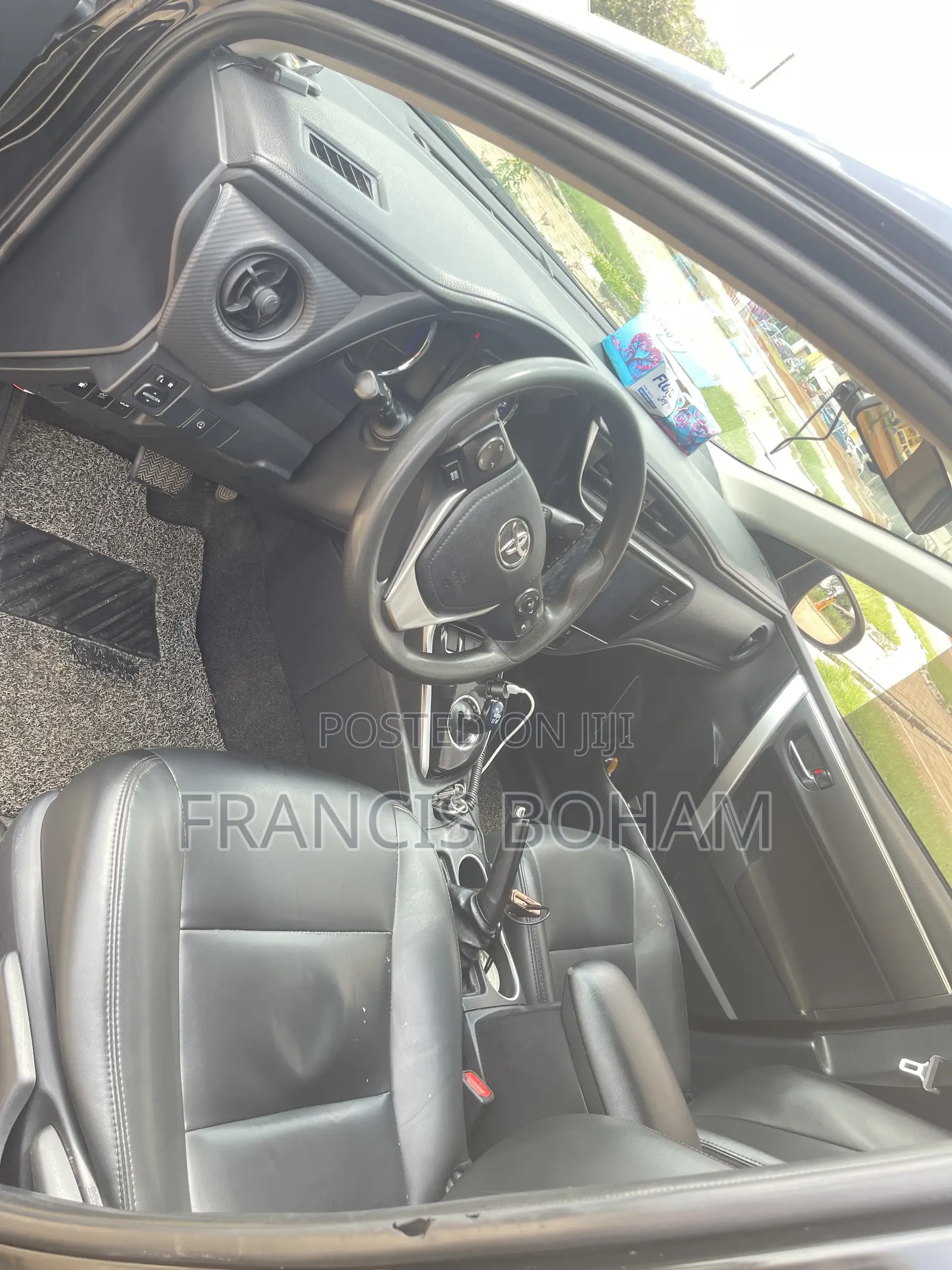 Toyota Corolla 2020 Black