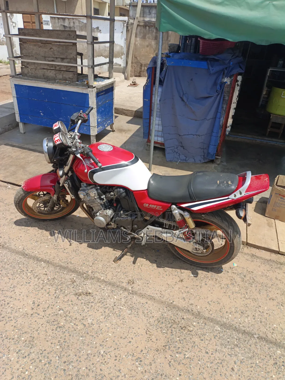 Honda Super Hawk 2022 Red
