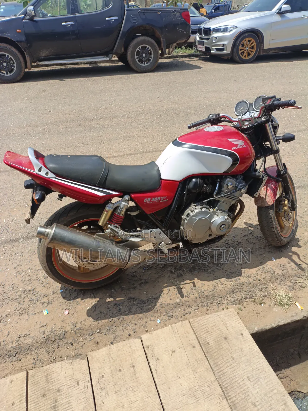 Honda Super Hawk 2022 Red