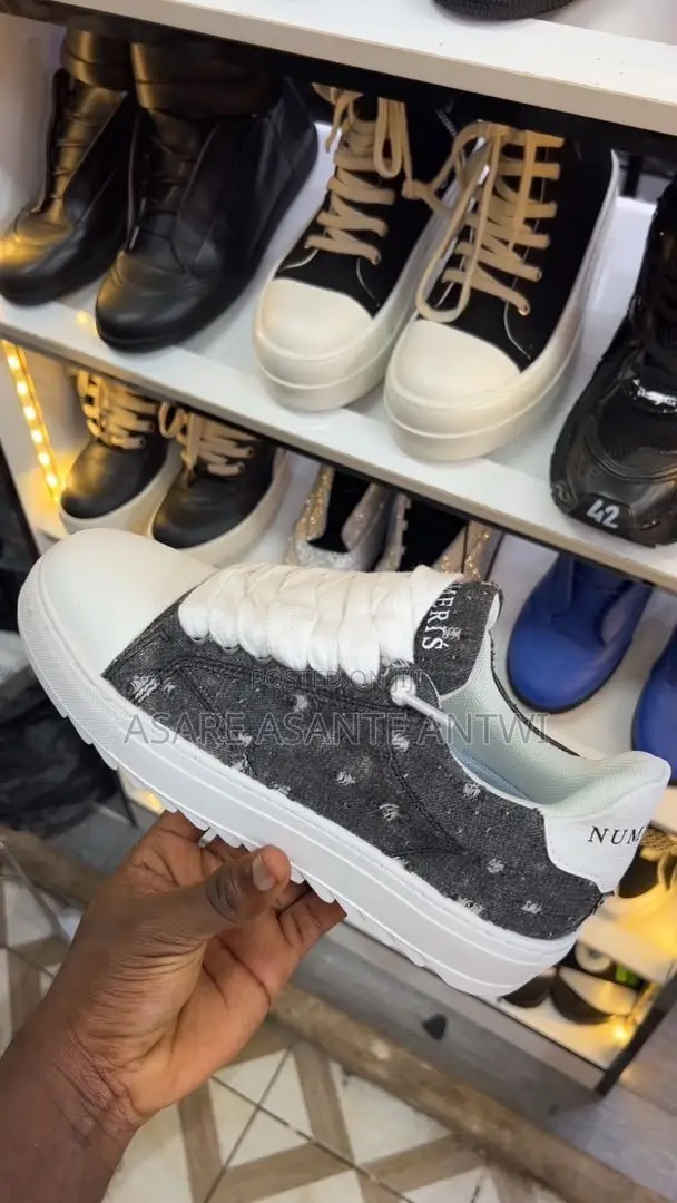 Numeris Sneaker