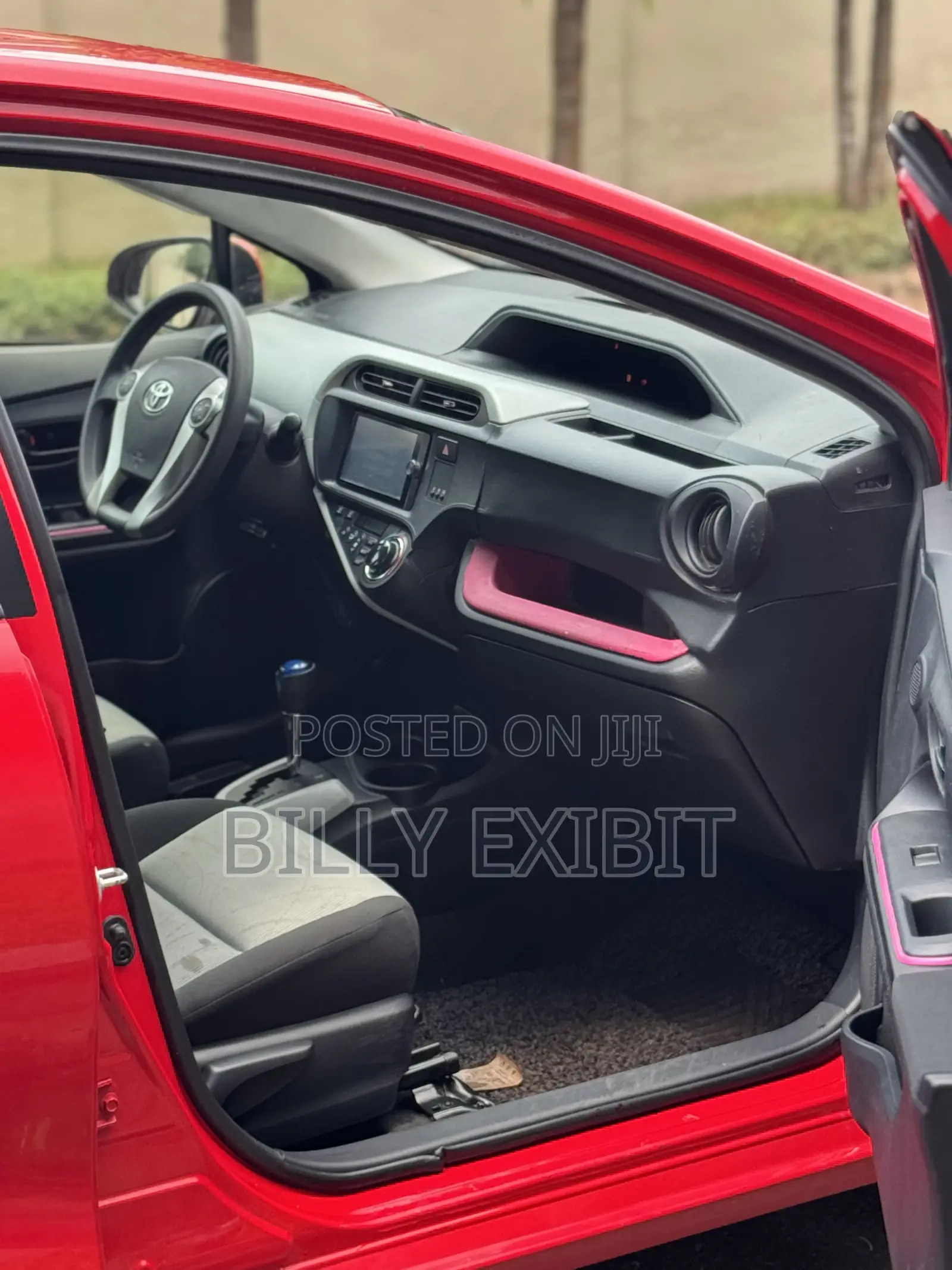 Toyota Aqua S 2014 Red