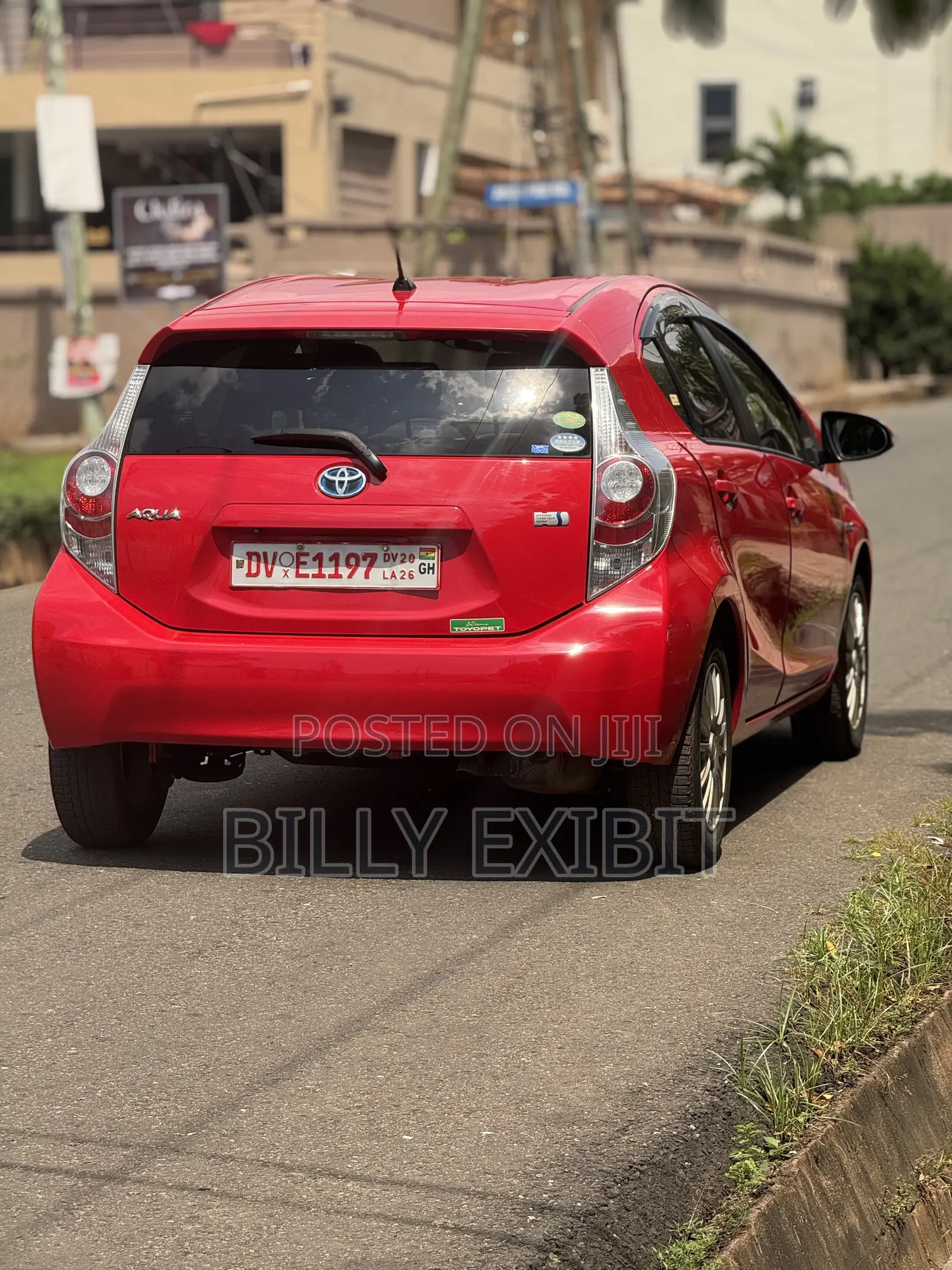 Toyota Aqua S 2014 Red