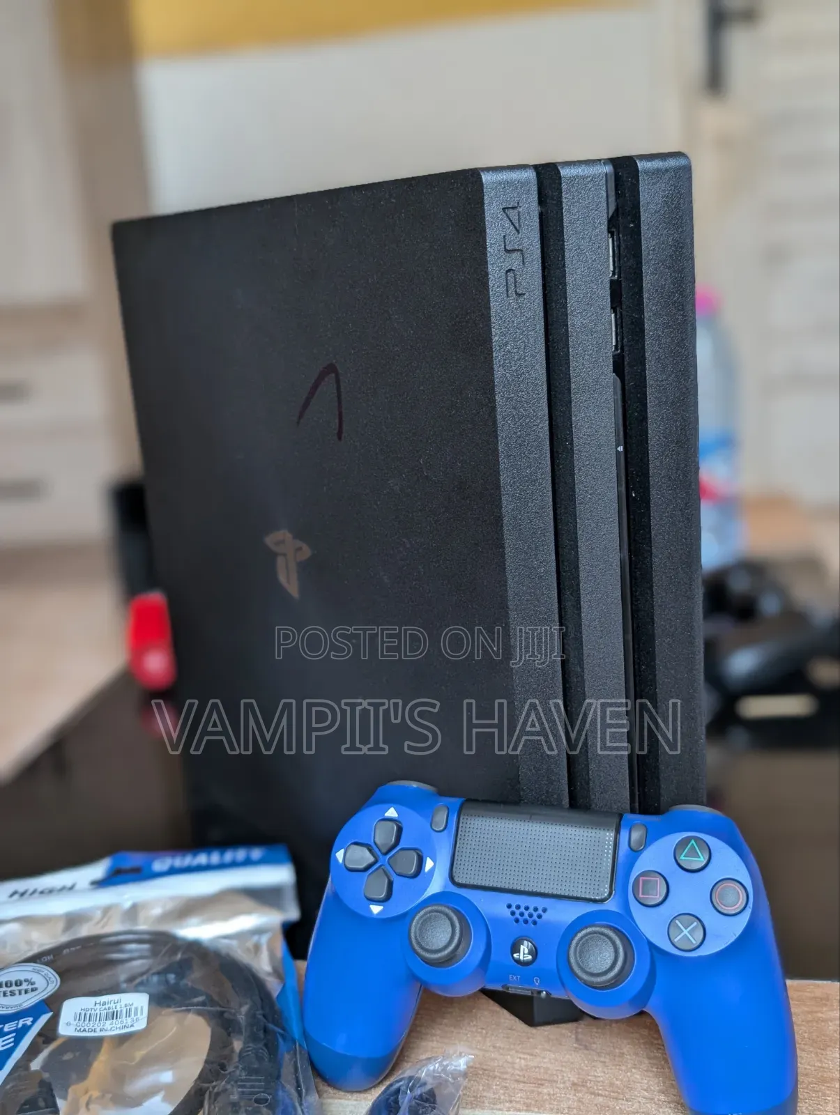 PS4 PRO 1TB Jailbroken (14 Games)
