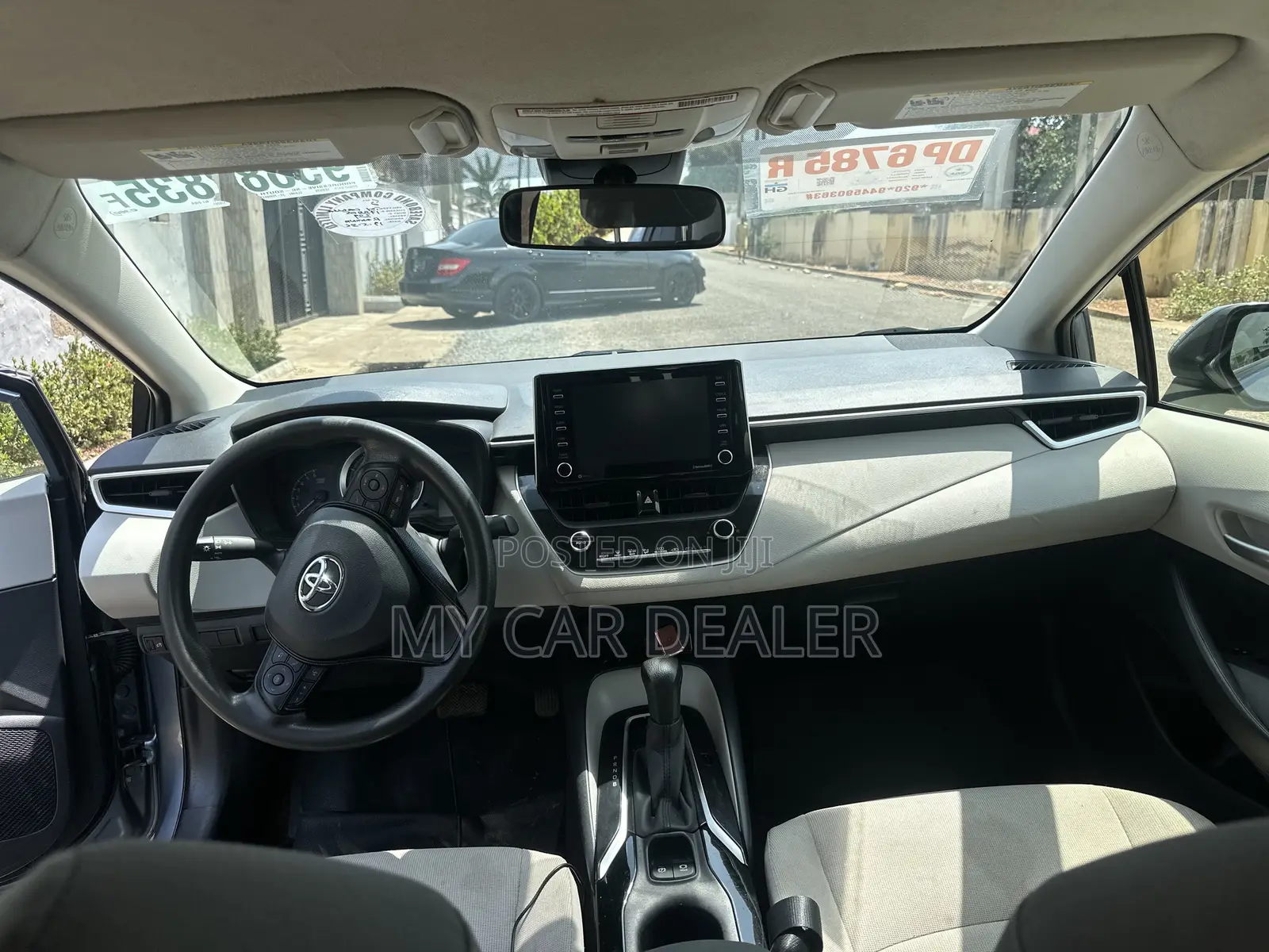 Toyota Corolla LE 2021 Gray