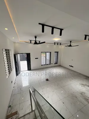 3bdrm House in Modern Properties, Lashibi for sale