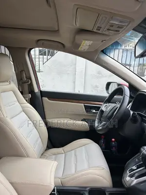 Honda CR-V Touring 4dr SUV (1.5L 4cyl CVT) 2017