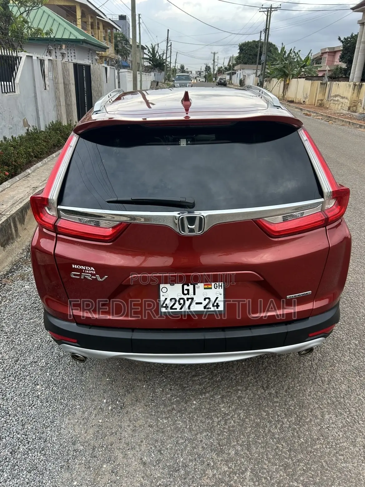 Honda CR-V Touring 4dr SUV (1.5L 4cyl CVT) 2017