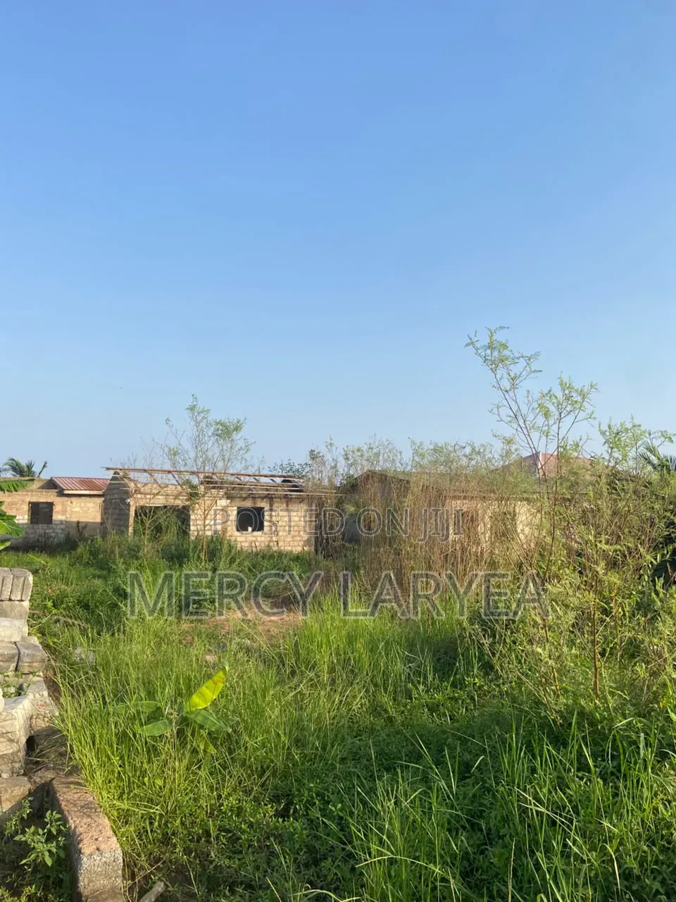 1 Plot for Sale 120000 and 1 Plot of Land With Single Room for 150000