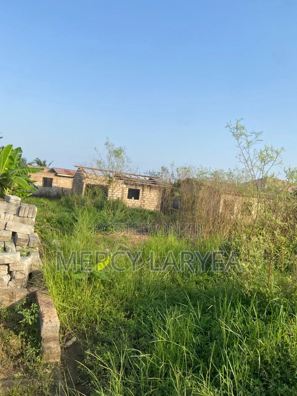 1 Plot for Sale 120000 and 1 Plot of Land With Single Room for 150000