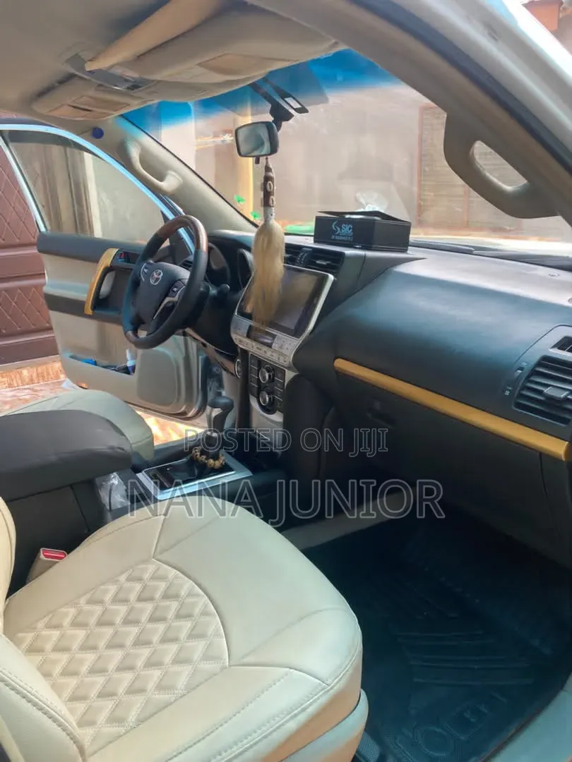 Toyota Land Cruiser Prado 3.0 TD 2012 White