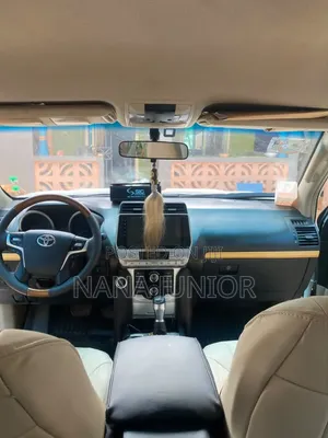Toyota Land Cruiser Prado 3.0 TD 2012 White