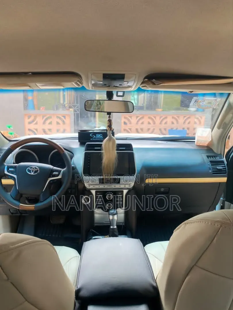 Toyota Land Cruiser Prado 3.0 TD 2012 White