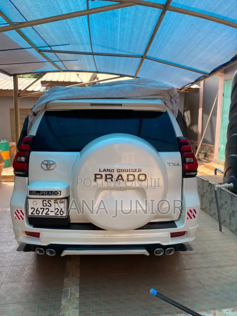 Toyota Land Cruiser Prado 3.0 TD 2012 White