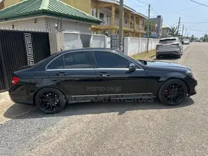 Mercedes-Benz C250 2013 Black