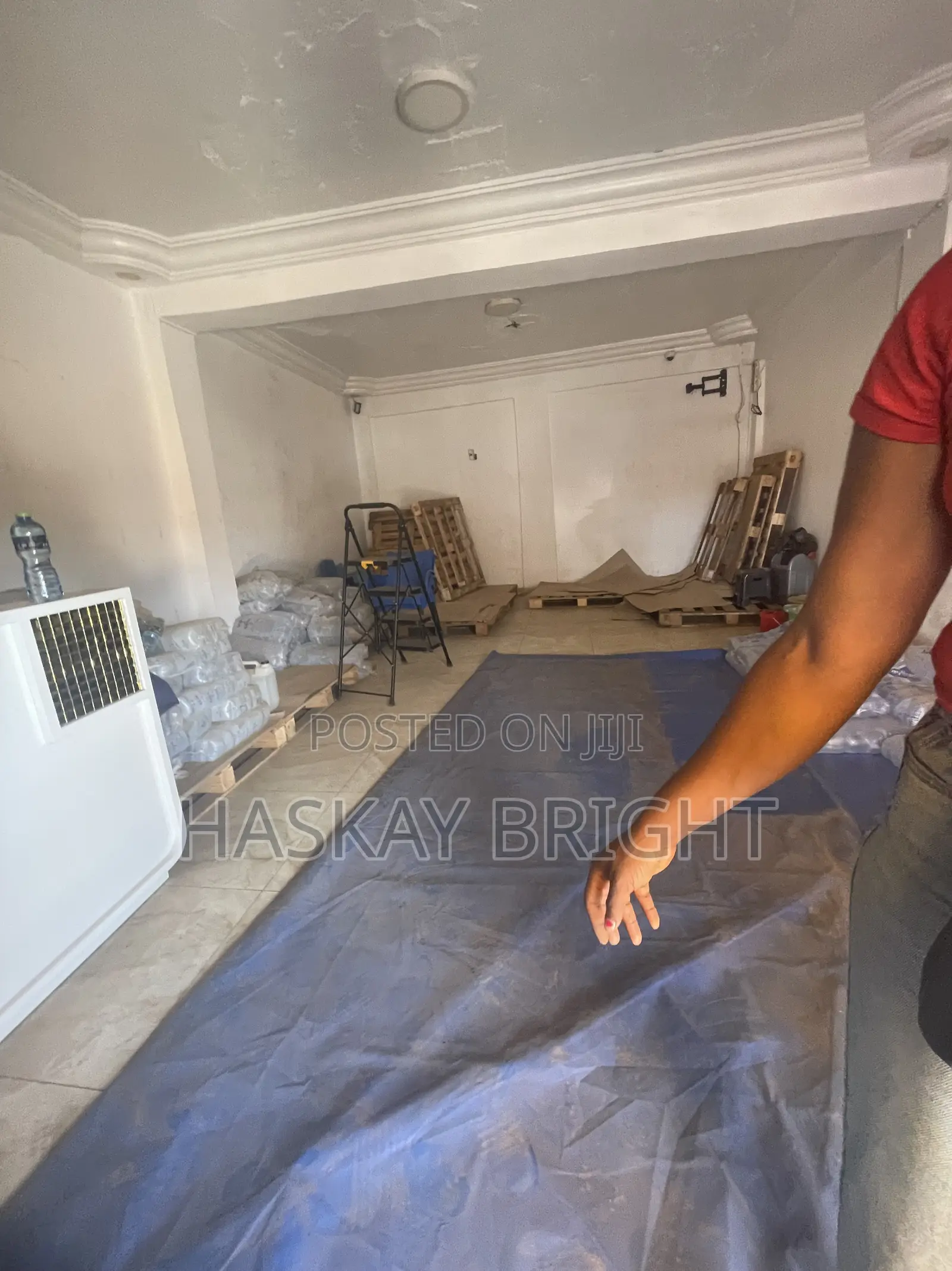 Spacious Roadside Shop for Rent at Alhaji Chantan