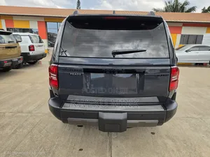 Toyota Land Cruiser Prado 2025 Black