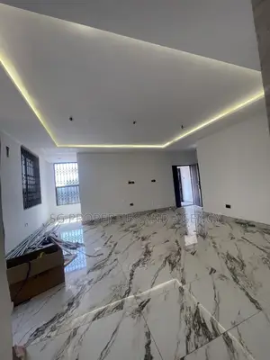 3bdrm Apartment in Lashibi, Sakumono for rent
