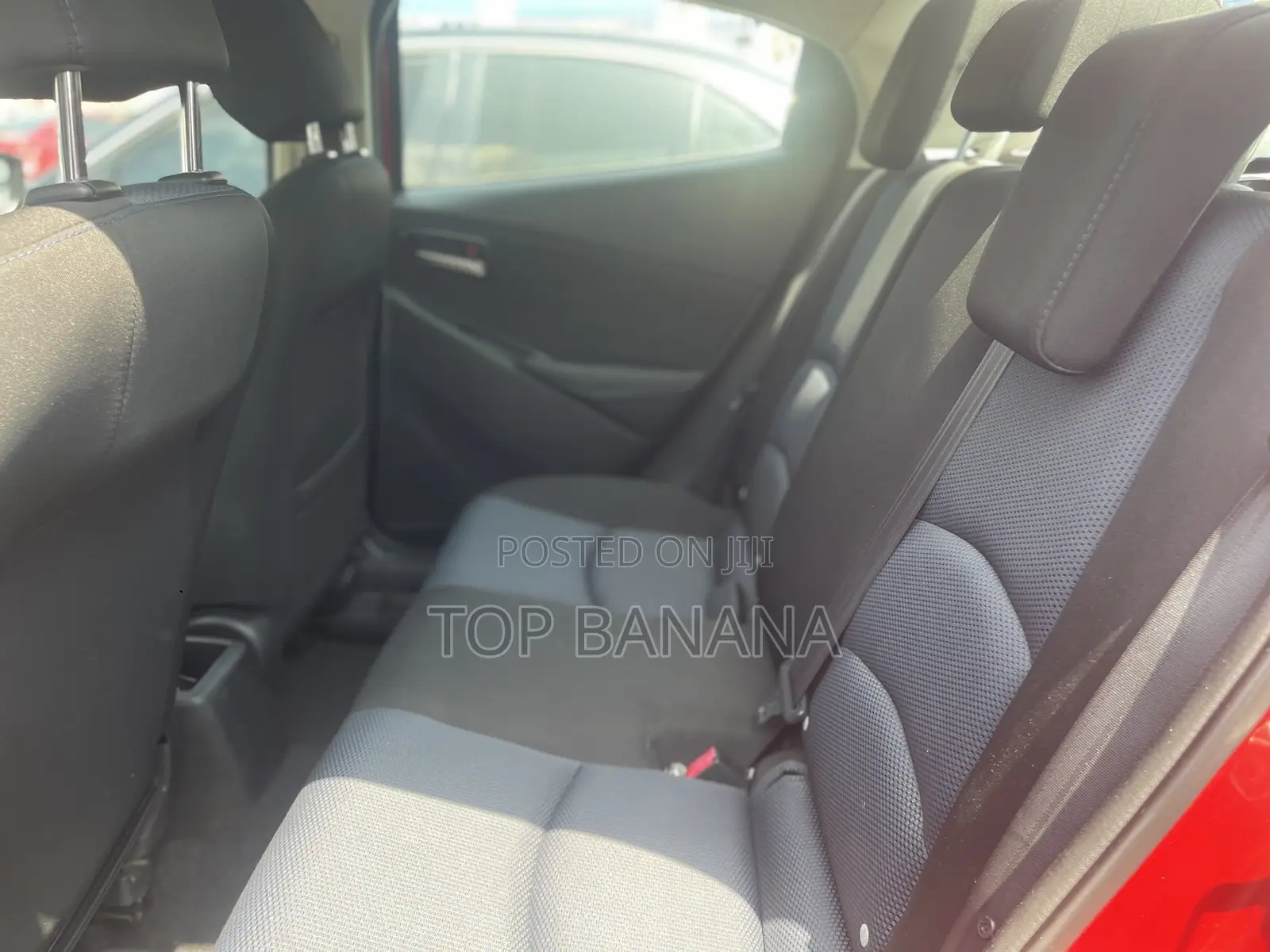 Toyota Yaris iA 1.5 FWD 2018 Red