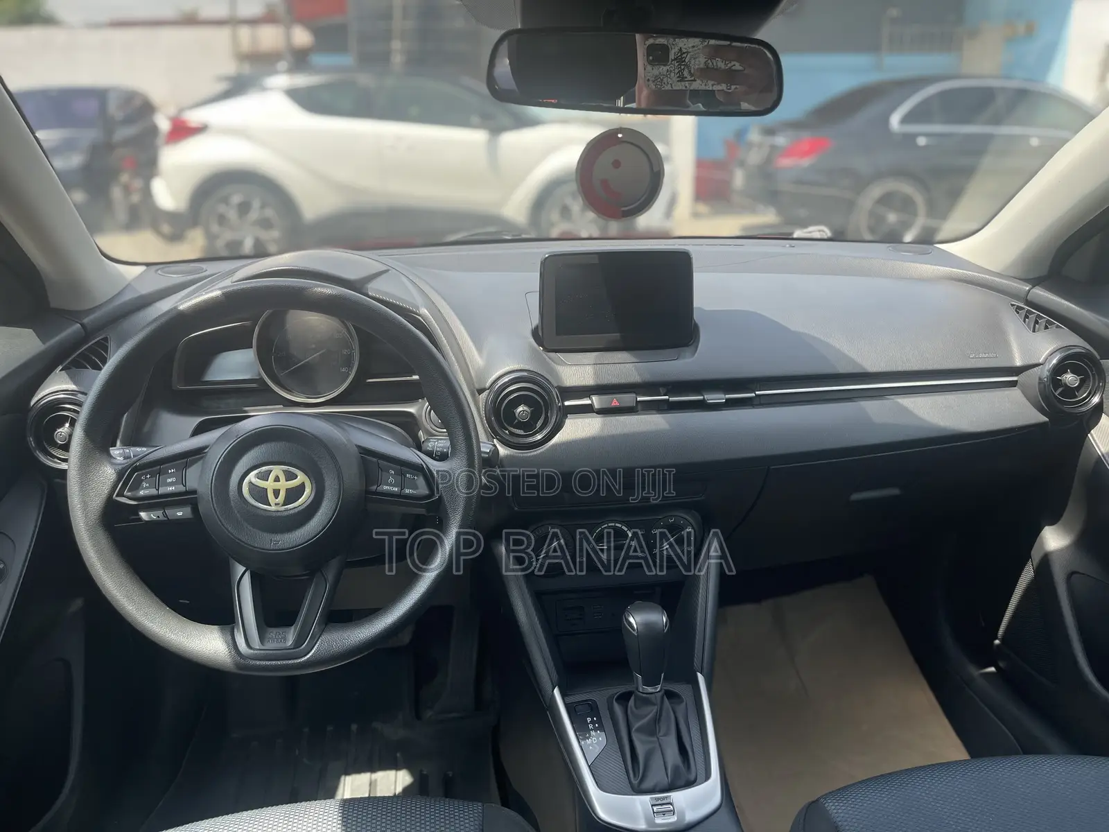 Toyota Yaris iA 1.5 FWD 2018 Red