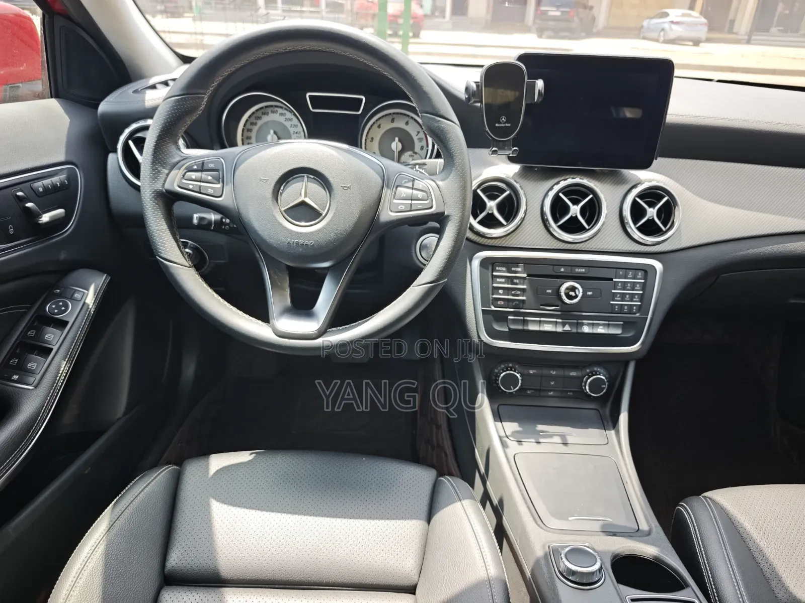 Mercedes-Benz GLA-Class 2017 Red