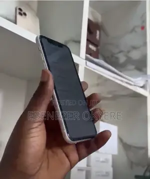 Apple iPhone 11 256 GB White