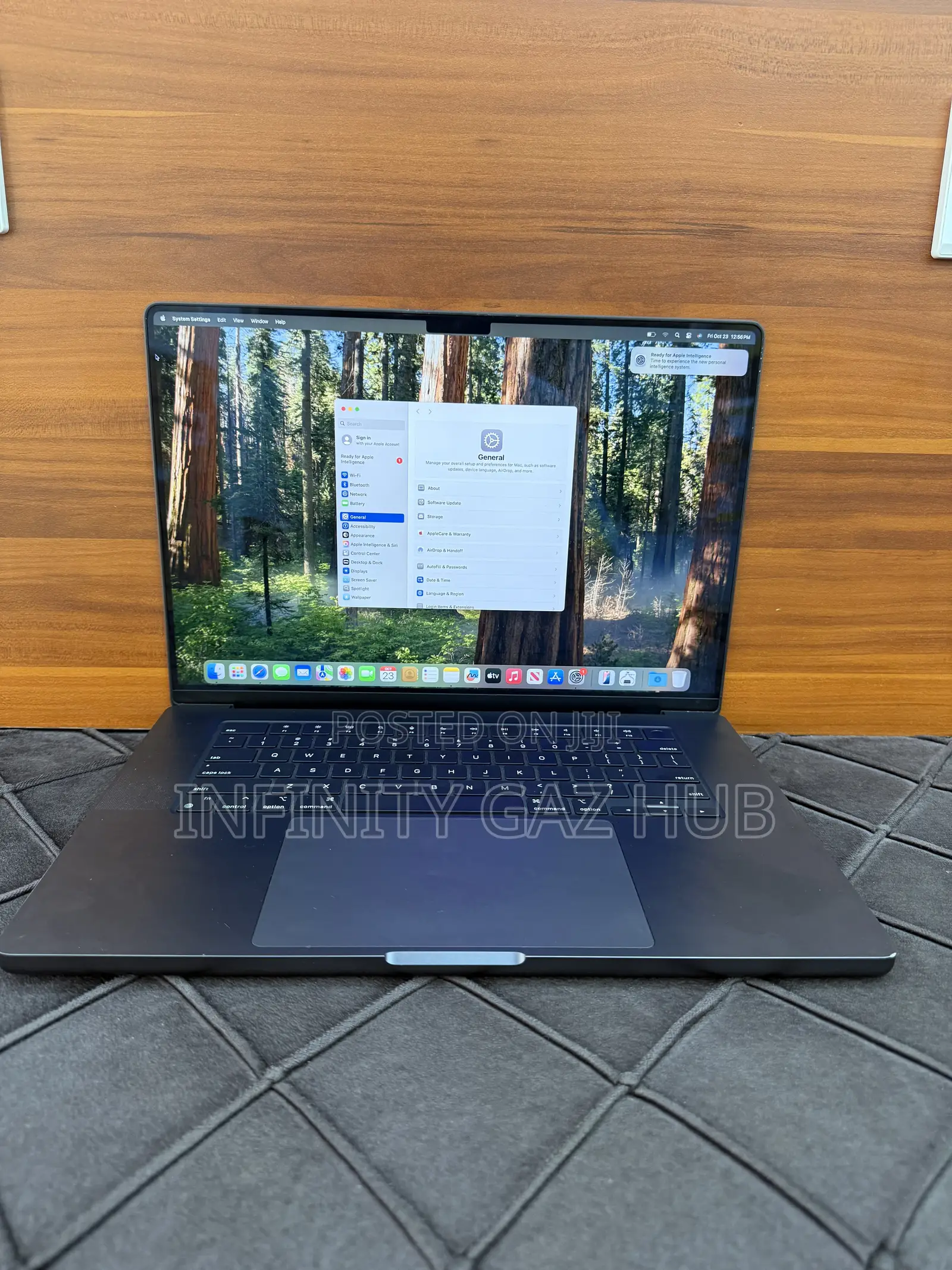 Laptop Apple MacBook Pro 2024 M4 Pro 24GB Apple M4 SSHD (Hybrid) 512GB