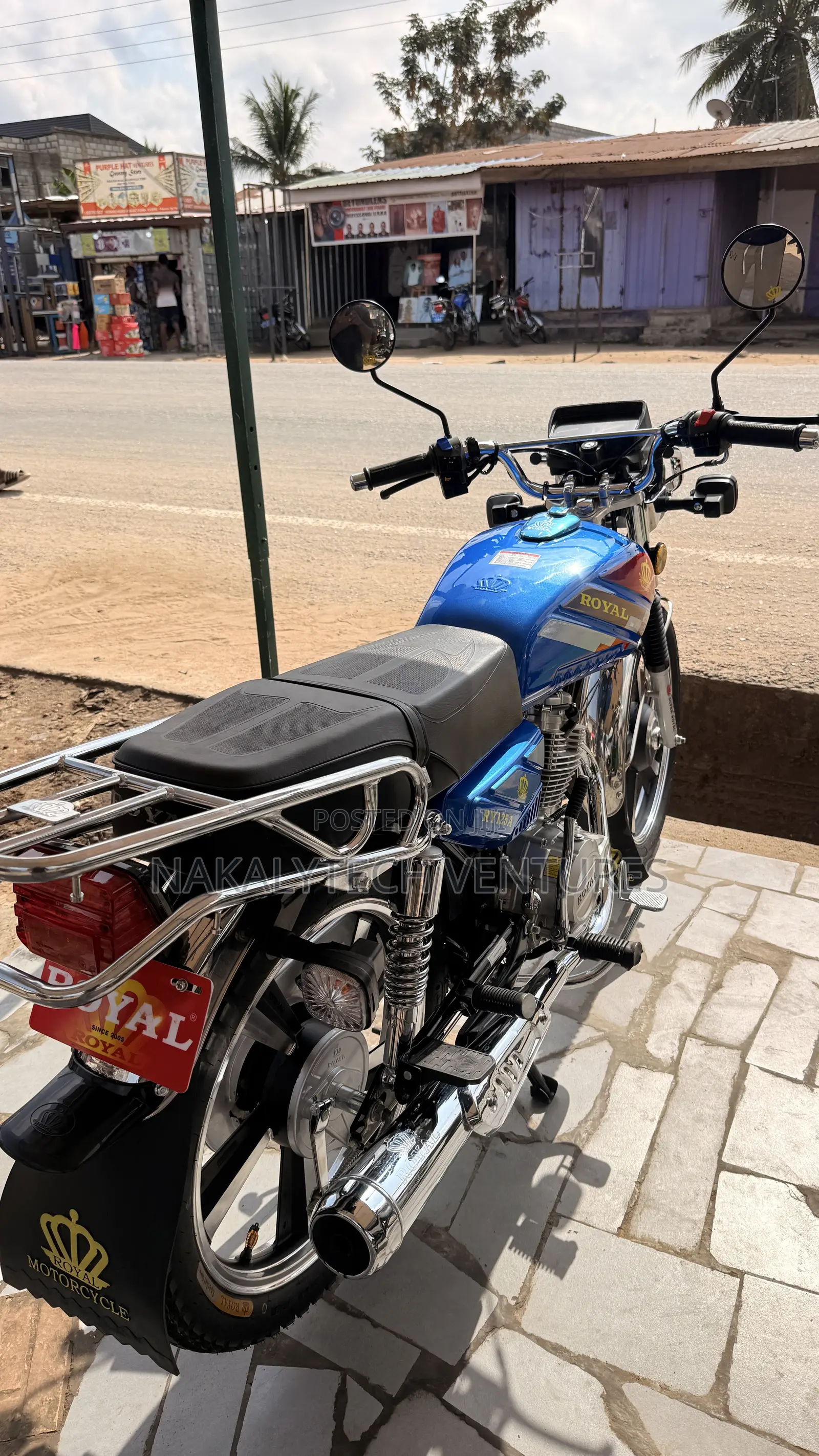 New Royal RY125 2026 Blue