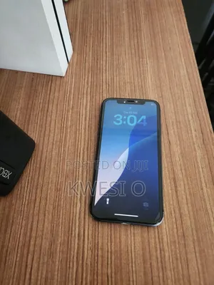 Apple iPhone 11 64 GB Black