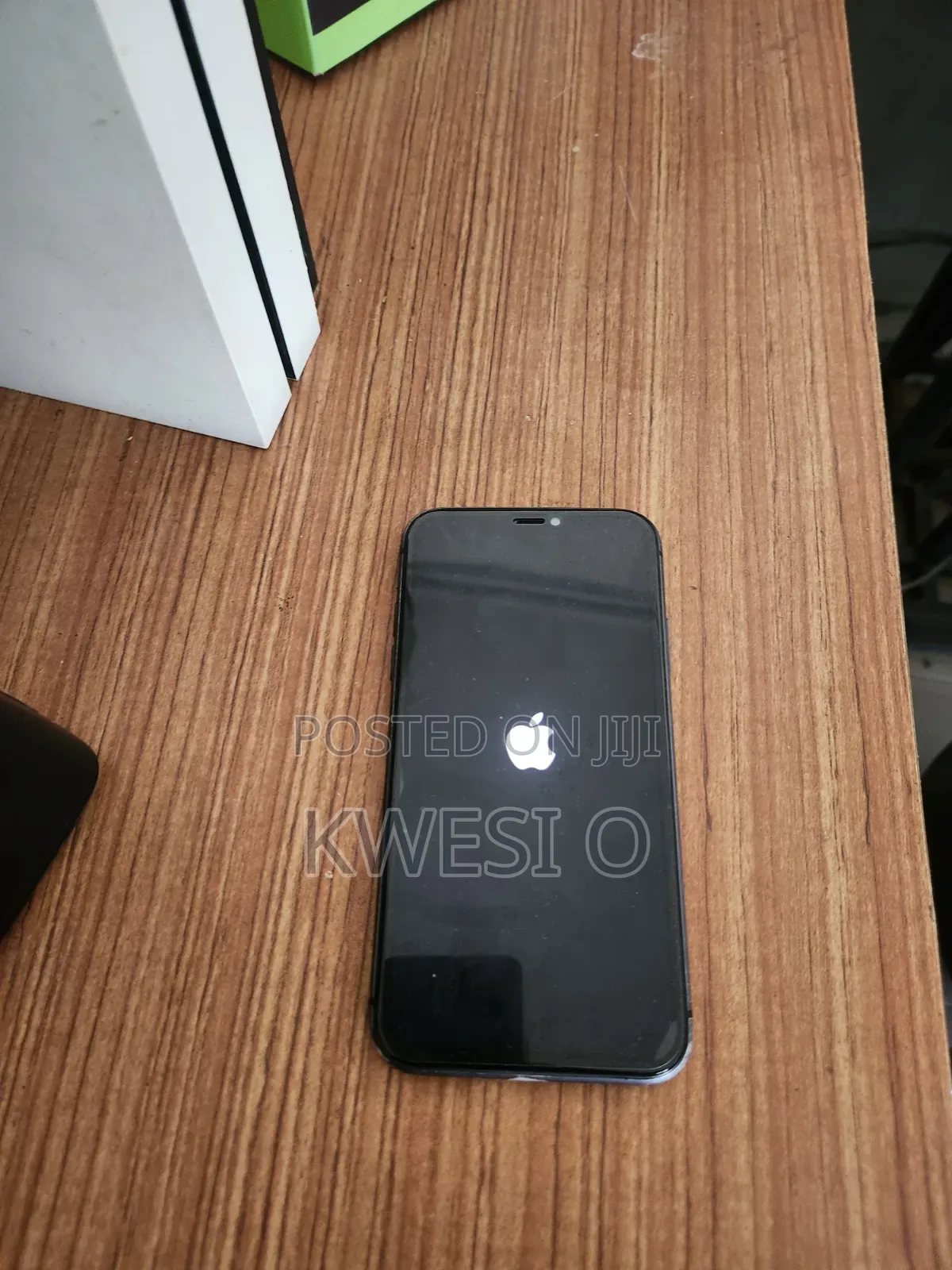 Apple iPhone 11 64 GB Black