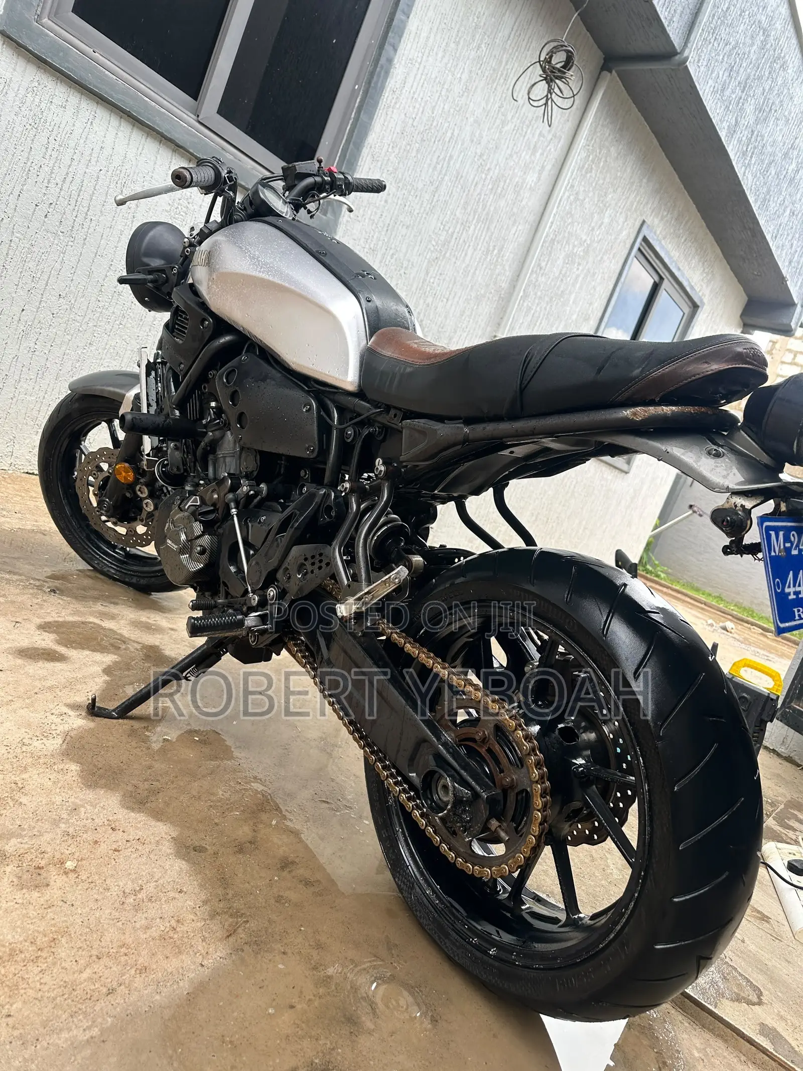 Yamaha XSR700 2018 Silver