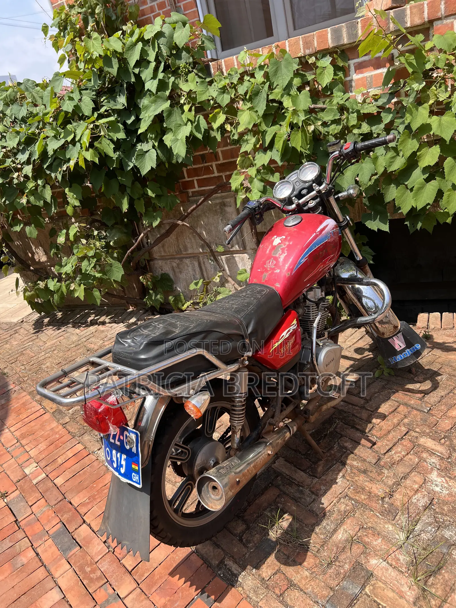 Royal RY125 2022 Red