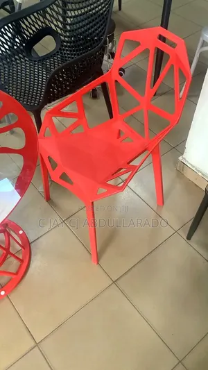 Glass Table With Chairs