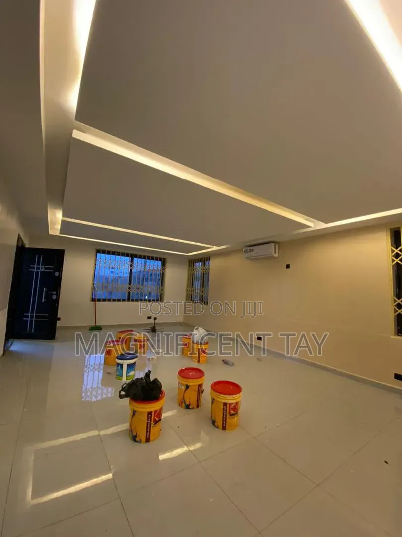 4bdrm House in Magnificent, Tseaddo for rent