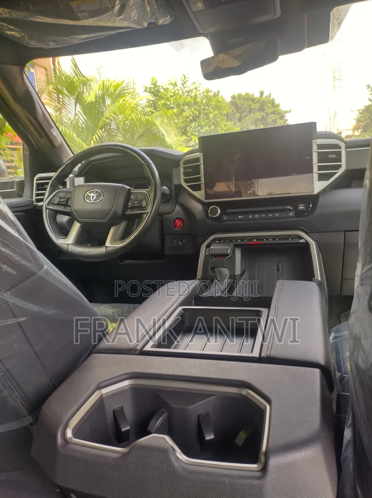 Toyota Tundra SR5 CrewMax 4WD SB w/5.5' Bed 2025 Gray