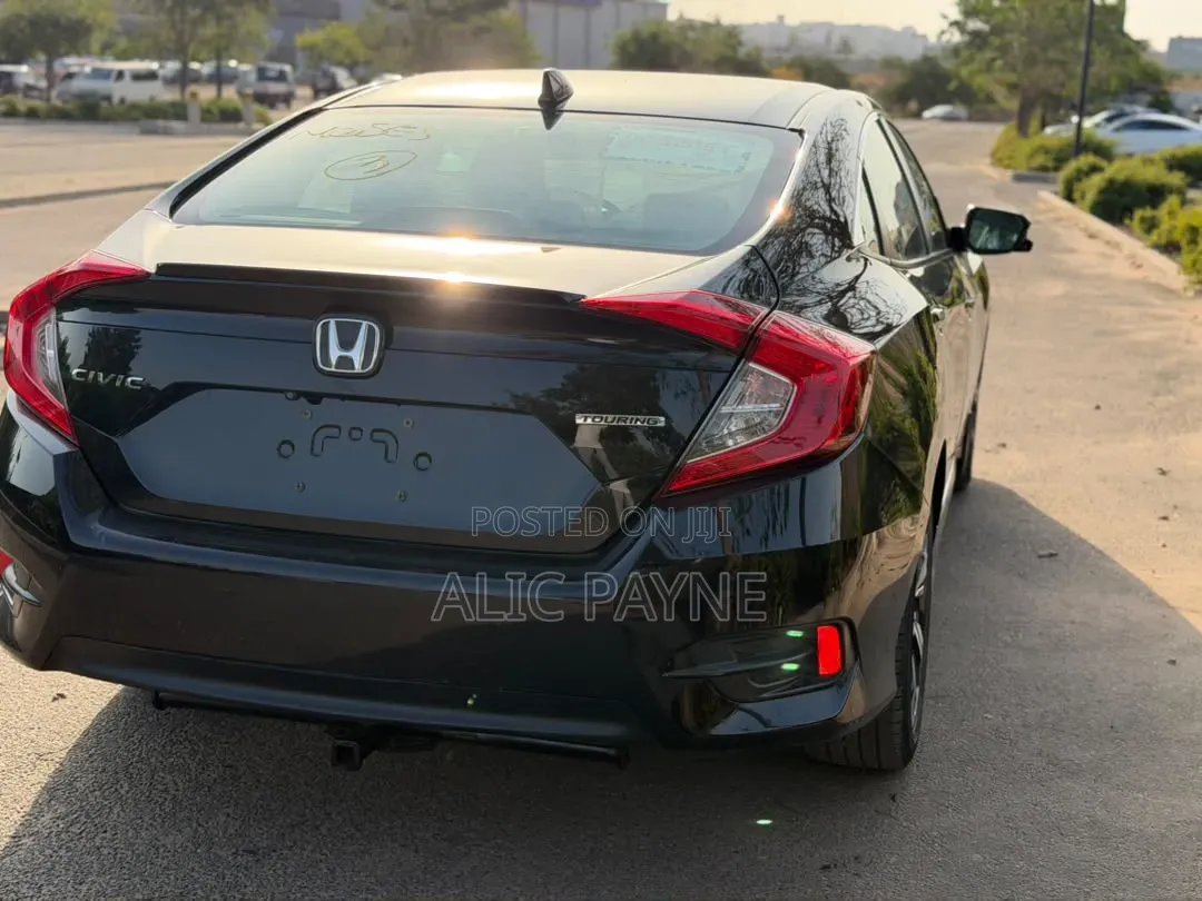 Honda Civic Touring Sedan 2018 Black